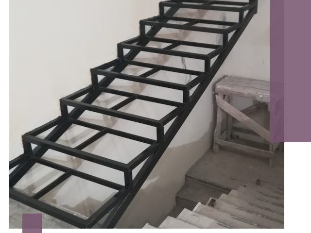 Демонтаж лестниц на металлокаркасе в Ростове: быстрый вывоз и разбор