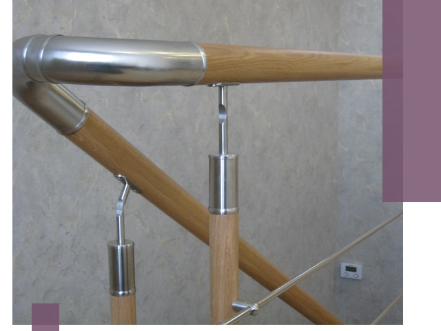 Комбинированные перила на заказ в Ростове — монтаж и производство