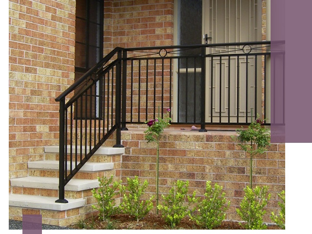 Уличные перила из металла под ключ в Ростове