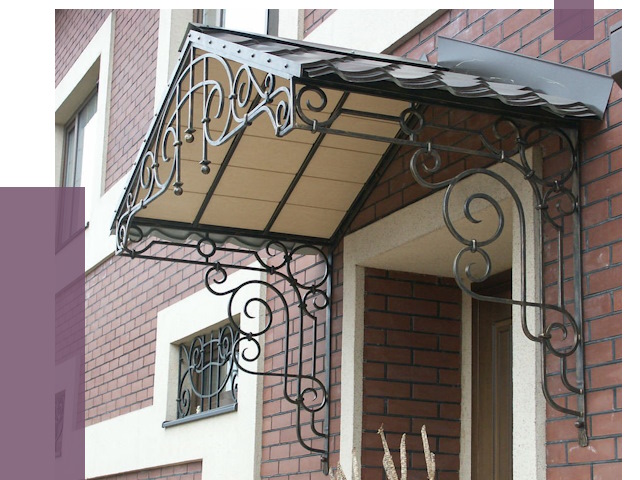 Двускатные козырьки в Ростове под ключ от 12829 руб.